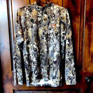 Sitka Merino Core HvyWt Zip-T Large. Never worn